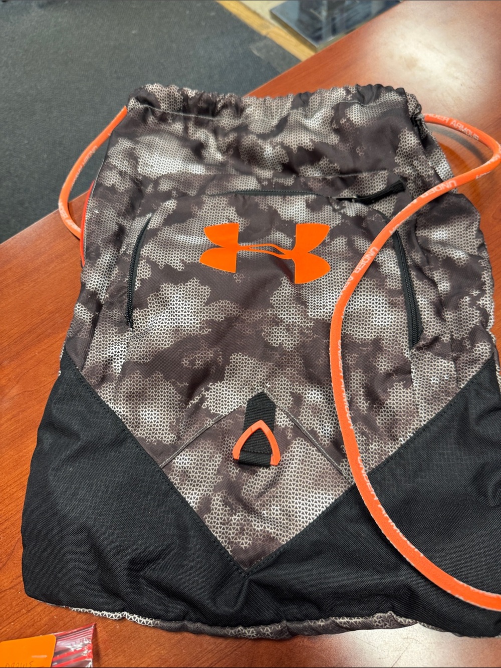 Under armour drawstring backpack // 092616
